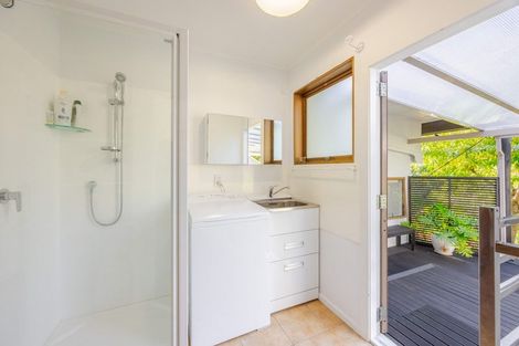 Photo of property in 17 Roslyn Road, Bluff Hill, Napier, 4110