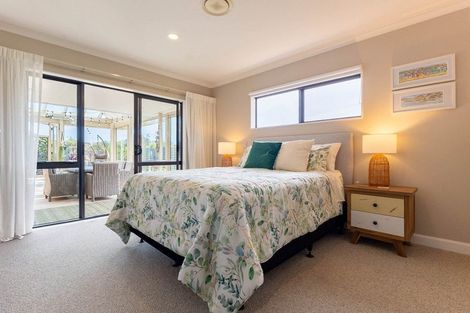 Photo of property in 23 Harry Shaw Way, Raumati South, Paraparaumu, 5032