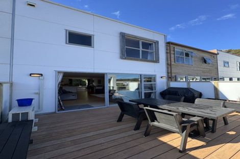 Photo of property in 9 Saddleback Grove, Karori, Wellington, 6012