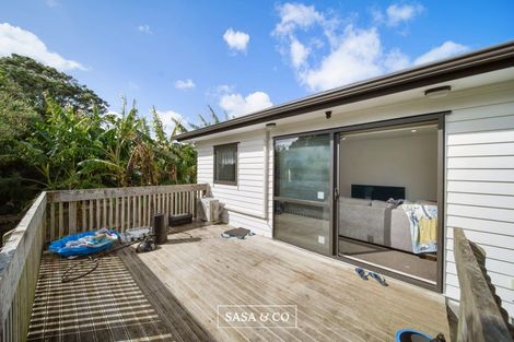 Photo of property in 90 Chelburn Crescent, Mangere East, Auckland, 2024