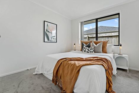 Photo of property in 17 Olivia Road, Pukekohe, 2120