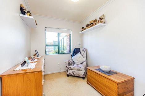 Photo of property in 16 Kelsi Street, Tawhero, Whanganui, 4501