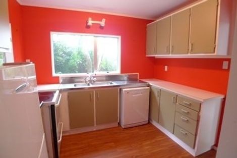 Photo of property in 6b Auckland Terrace, Melrose, Wellington, 6023