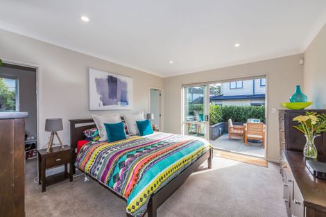 Photo of property in 6 Whares Court, Silverdale, 0932