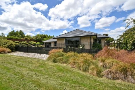 Photo of property in 21 Strathcarron Place, Broomfield, Christchurch, 8042