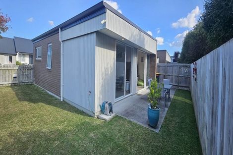 Photo of property in 70 Prado Drive, Pukekohe, 2120