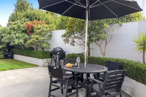 Photo of property in 28 Mayfair Street, Riccarton, Christchurch, 8011