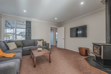 Photo of property in 5 Ilford Place, Awapuni, Palmerston North, 4412