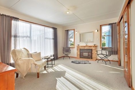 Photo of property in 234 High Street North, Carterton, 5713