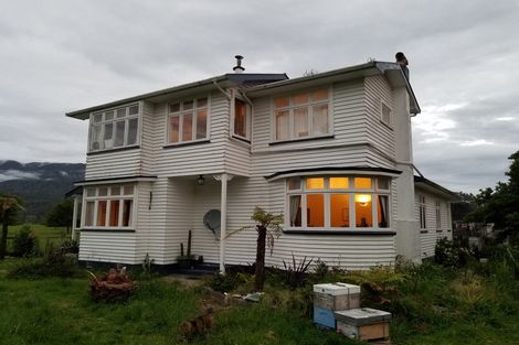 Photo of property in 242 Arapito Road, Karamea, 7893