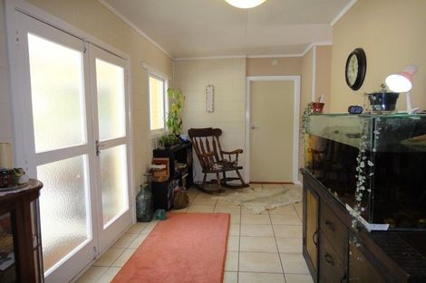 Photo of property in 931 State Highway 1, Oakleigh, Whangarei, 0171