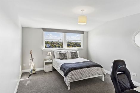 Photo of property in 19a Crichton Terrace, Cashmere, Christchurch, 8022