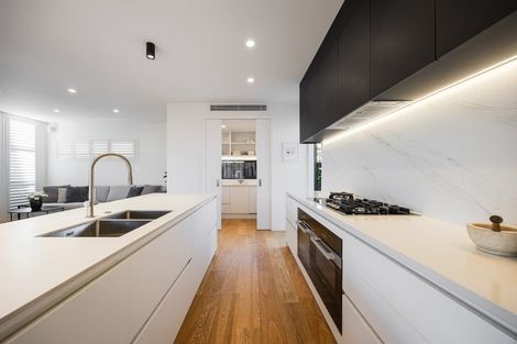 Photo of property in 39d Kowhai Road, Mairangi Bay, Auckland, 0630