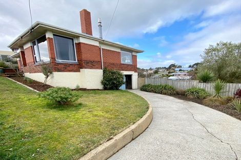 Photo of property in 6 Newarp Street, Balclutha, 9230