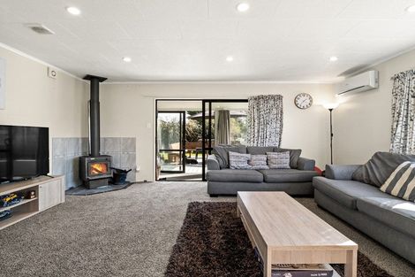 Photo of property in 19 Kennard Crescent, Karitane, Waikouaiti, 9471