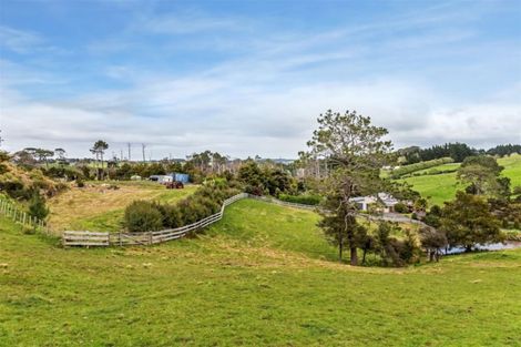 Photo of property in 868 Haruru Road, Wainui, 0873