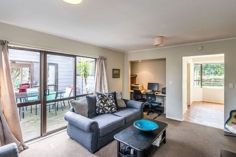 Photo of property in 39 Tennis Court Road, Raumati South, Paraparaumu, 5032