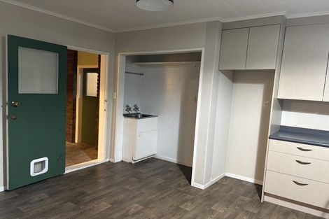 Photo of property in 20 Maxwells Line, Awapuni, Palmerston North, 4412