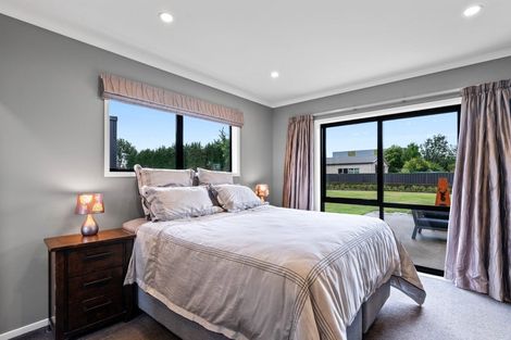 Photo of property in 134 Seaward Road, Edendale, 9825