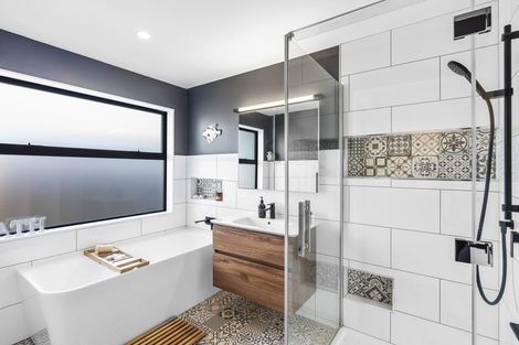 Photo of property in 16 Seagrass Place, Otaki Beach, Otaki, 5512