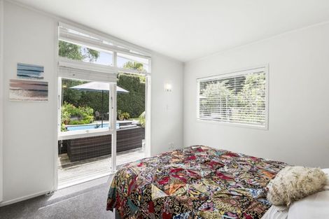 Photo of property in 53 Parr Terrace, Castor Bay, Auckland, 0620