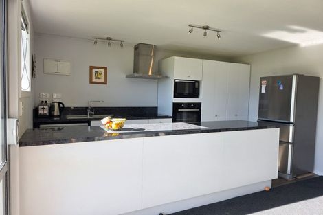 Photo of property in 18 Beach Street, Hokitika, 7810