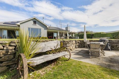 Photo of property in 31 Matheson Crescent, Albert Town, Wanaka, 9305