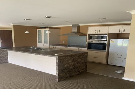 Photo of property in 1 Main Road, Fairfield, Dunedin, 9018