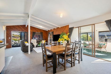 Photo of property in 29a Oriwa Street, Waikanae, 5036