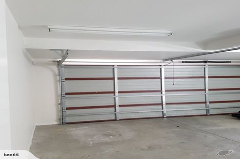 Photo of property in 30 Vireya Court, Goodwood Heights, Auckland, 2105