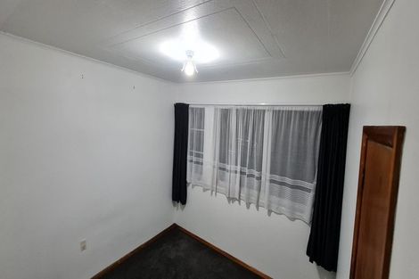 Photo of property in 63 Norton Park Avenue, Fairfield, Lower Hutt, 5011