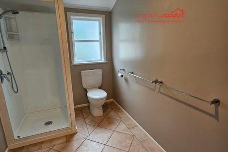 Photo of property in 8 Rimu Street, Waikanae, 5036