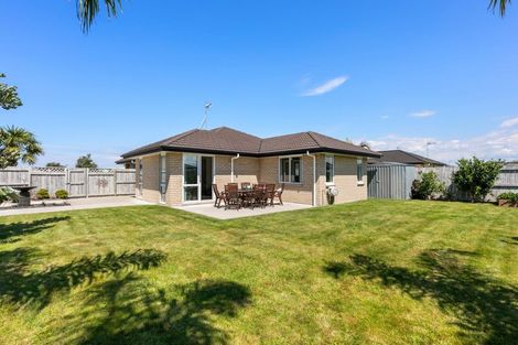 Photo of property in 174 Doncaster Drive, Papamoa Beach, Papamoa, 3118