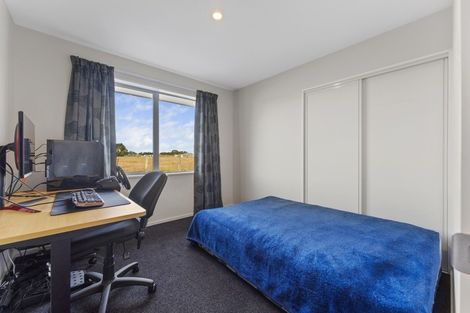 Photo of property in 17 Ruru Place, Oxford, 7430