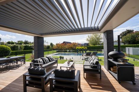 Photo of property in 3/45 Saint Kilda Road, Cambridge, 3434