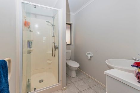 Photo of property in 12 Reybert Place, Massey, Auckland, 0614
