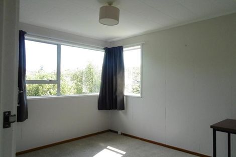 Photo of property in 2/65 Alexander Avenue, Torbay, Auckland, 0630