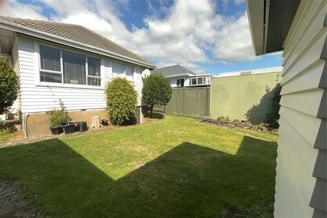 Photo of property in 21 Tainui Street, Welbourn, New Plymouth, 4312
