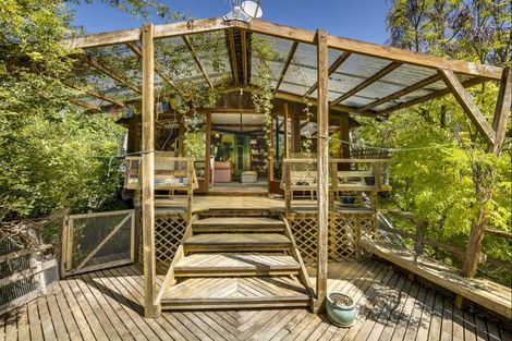 Photo of property in 21 Gillies Crescent, Waimarama, Havelock North, 4294