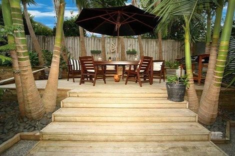 Photo of property in 14 Varlene Terrace, Forrest Hill, Auckland, 0620