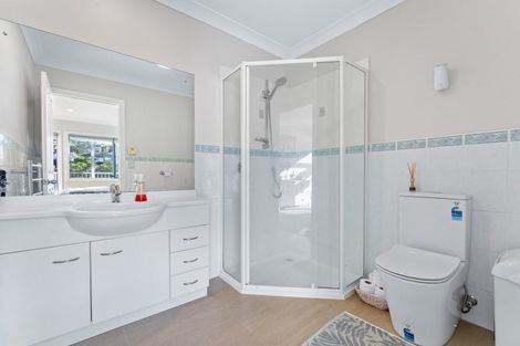 Photo of property in 22 Greenway Rise, Gulf Harbour, Whangaparaoa, 0930