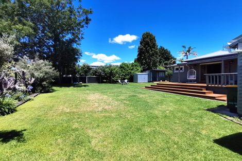 Photo of property in 11 Malyon Street, Te Puke, 3119