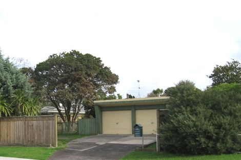 Photo of property in 31 Lowtherhurst Road, Massey, Auckland, 0614