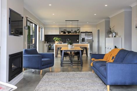 Photo of property in 121a Bellevue Road, Brookfield, Tauranga, 3110