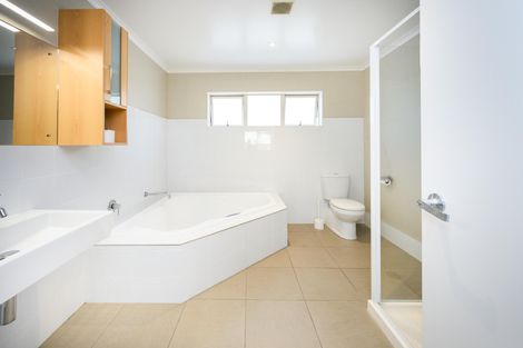 Photo of property in 6 Alan Street, Palmerston North, 4414