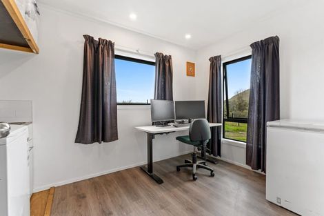 Photo of property in 16 Guy Road, Kaipara Flats, Warkworth, 0981