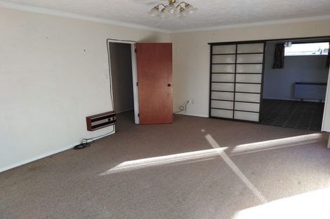 Photo of property in 2/155 Northcote Road, Northcote, Christchurch, 8052