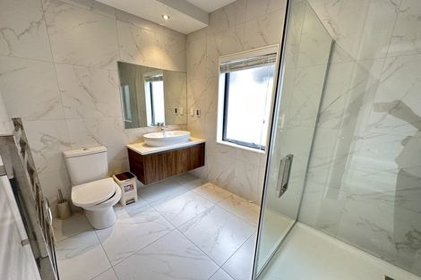 Photo of property in 42 Headland Drive, Long Bay, Auckland, 0630