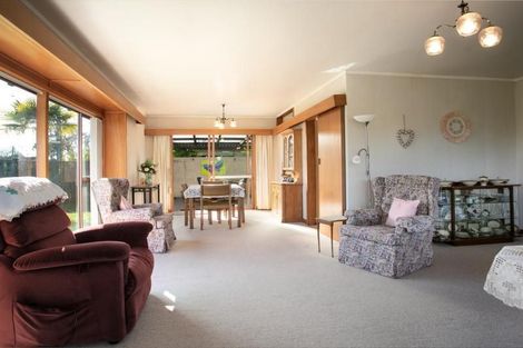 Photo of property in 80 Thornton Road, Cambridge, 3434