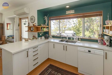Photo of property in 23 Denholm Road, Hospital Hill, Napier, 4110